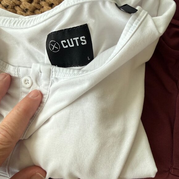 Bundle of Cuts Men’s Henley T-Shirts (3) – Size Large – 2 White + 1 Red – Curved - Picture 4 of 5